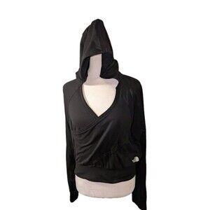 The North Face Hoodie Women's Medium Black Flashdry Athletic Gym Workout Cute
